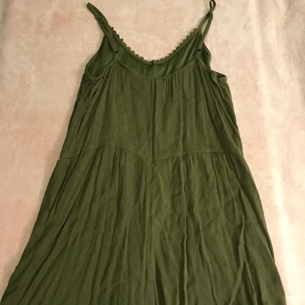 Romper - Picture 2 of 3